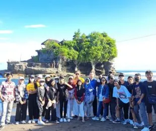 Tour Bali Perpisahaan Sekolah study tour bali sinergi